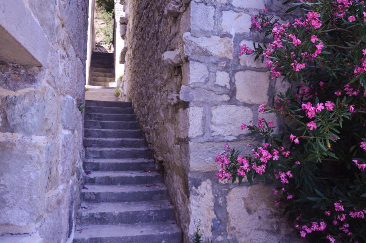 Old Stone House Klaric Brela Exterior foto